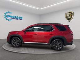 2023 Honda Pilot thumbnail 2