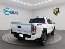 2023 Toyota Tacoma Double Cab thumbnail 5