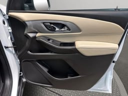 2023 Chevrolet Traverse thumbnail 22