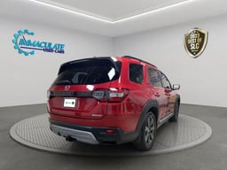 2023 Honda Pilot thumbnail 5