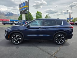 2024 Mitsubishi Outlander thumbnail 6