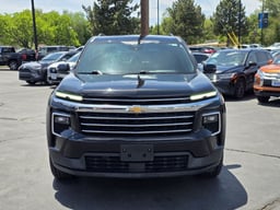 2025 Chevrolet Traverse thumbnail 8