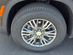 2025 Chevrolet Traverse thumbnail 9