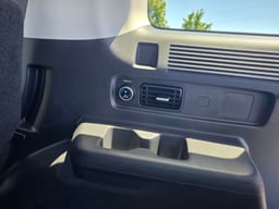 2025 Hyundai Santa Fe thumbnail 12