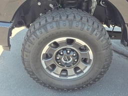 2024 Ford F-350 thumbnail 9