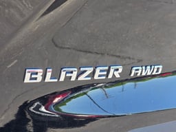 2025 Chevrolet Blazer thumbnail 10
