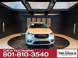 2024 Chrysler Pacifica thumbnail 8