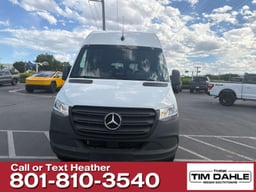2025 Mercedes-Benz Sprinter 2500 thumbnail 8