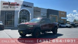 2024 RAM 1500 thumbnail 1