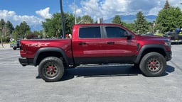 2024 RAM 1500 thumbnail 5
