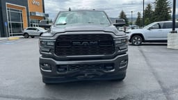 2022 RAM 3500 thumbnail 3