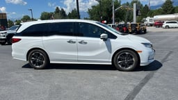 2022 Honda Odyssey thumbnail 5