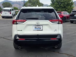 2025 Toyota RAV4 Plug-In Hybrid thumbnail 4