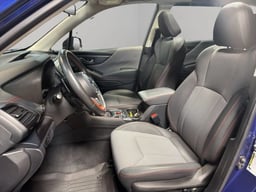 2023 Subaru Forester thumbnail 9