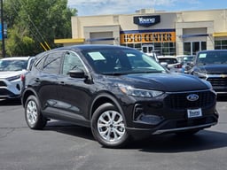 2024 Ford Escape thumbnail 1
