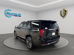 2026 GMC Yukon thumbnail 3