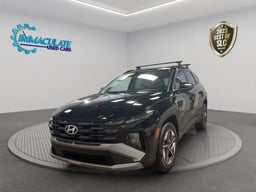 2025 Hyundai Tucson Hybrid thumbnail 1
