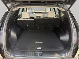 2025 Hyundai Tucson Hybrid thumbnail 12