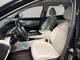 2025 Hyundai Tucson Hybrid thumbnail 9