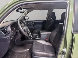 2020 Toyota 4Runner thumbnail 9