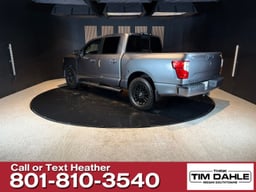 2018 Nissan Titan thumbnail 3