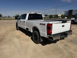 2023 FORD F-350 thumbnail 3