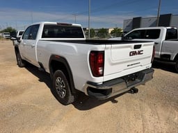 2024 GMC Sierra HD SLE thumbnail 3