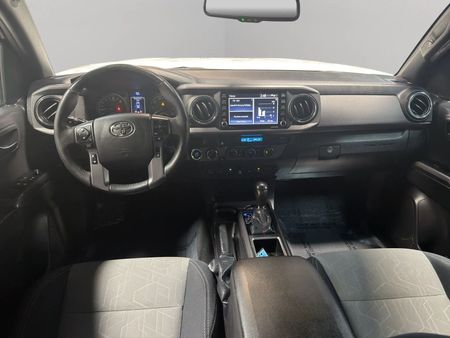 2023 Toyota Tacoma Double Cab - Image 18