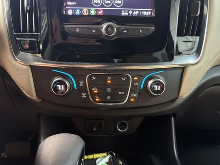 2023 Chevrolet Traverse - Image 14