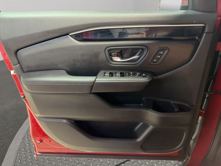 2023 Honda Pilot - Image 15