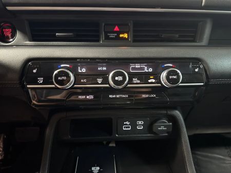 2023 Honda Pilot - Image 13