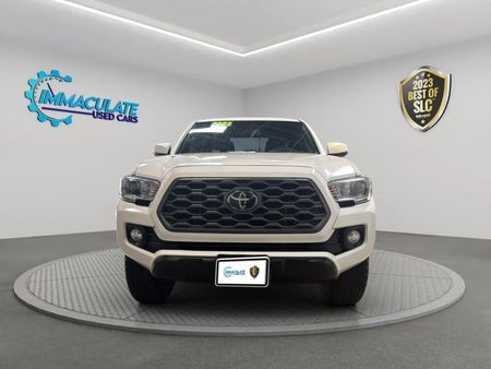 2023 Toyota Tacoma Double Cab - Image 8