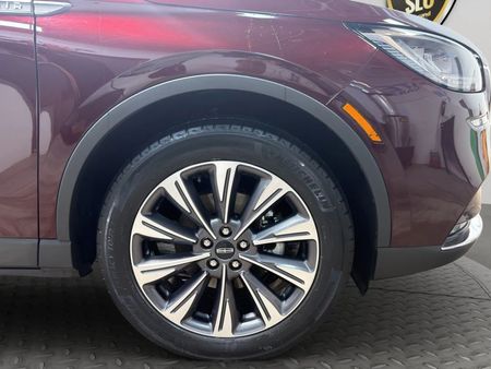 2021 Lincoln Corsair - Image 22