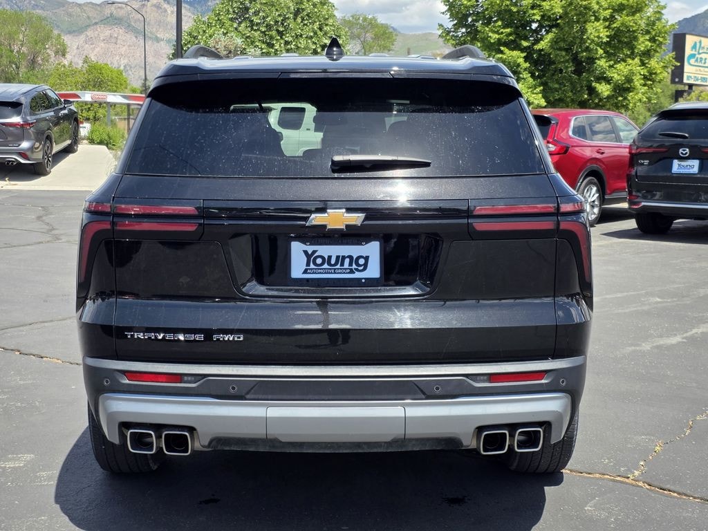 2025 Chevrolet Traverse - Image 4