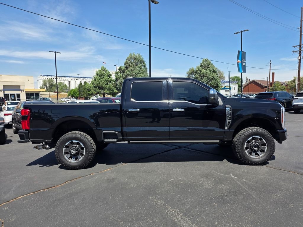 2024 Ford F-350 - Image 2
