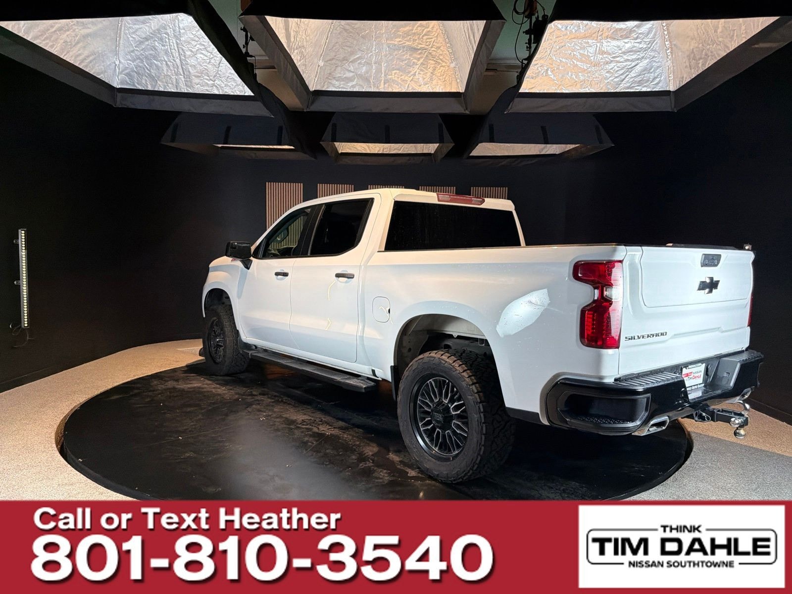 2022 Chevrolet Silverado 1500 - Image 3