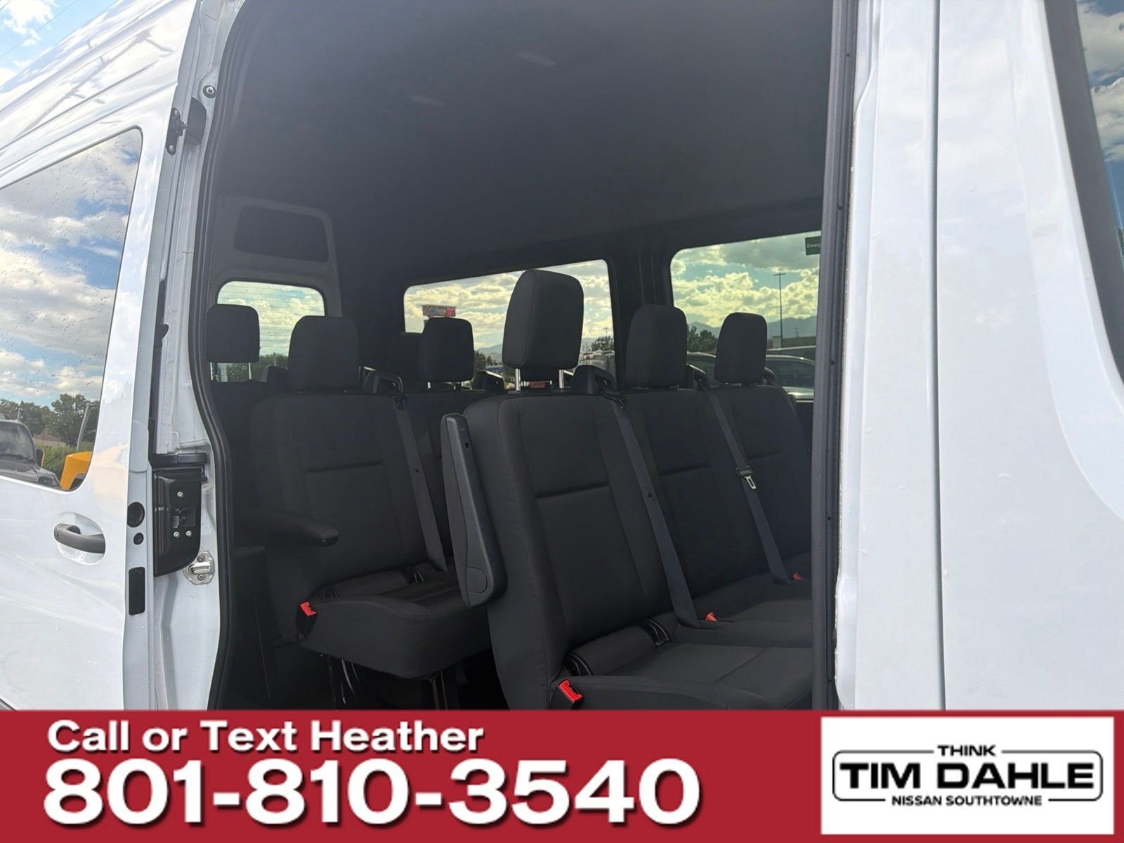 2025 Mercedes-Benz Sprinter 2500 - Image 9