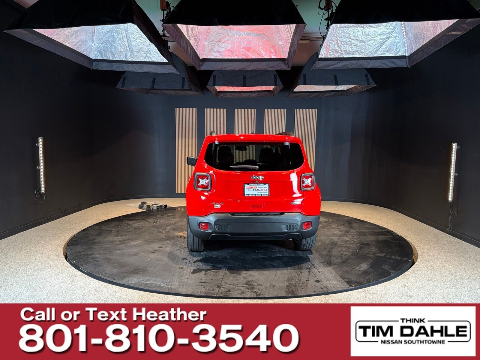 2022 Jeep Renegade - Image 4