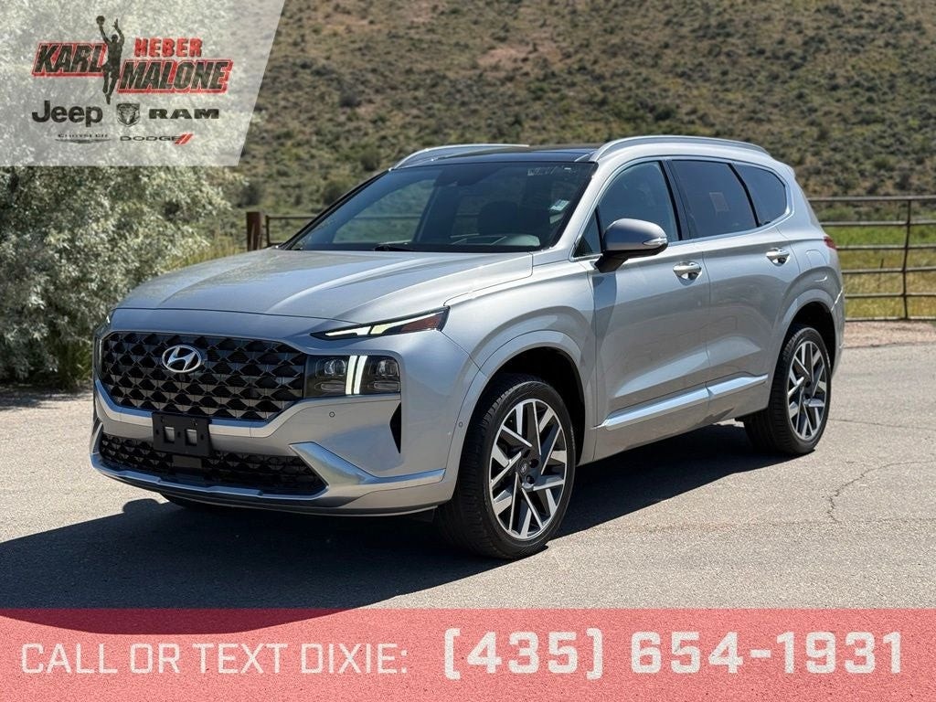 2022 Hyundai Santa Fe - Image 2