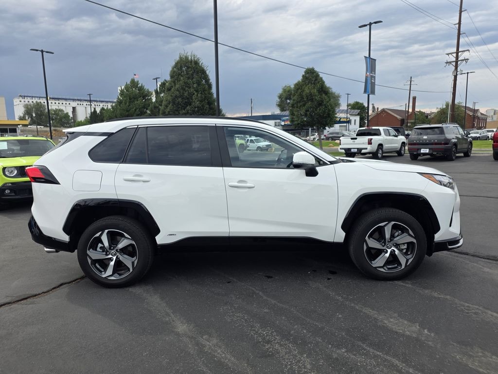 2025 Toyota RAV4 Plug-In Hybrid - Image 2