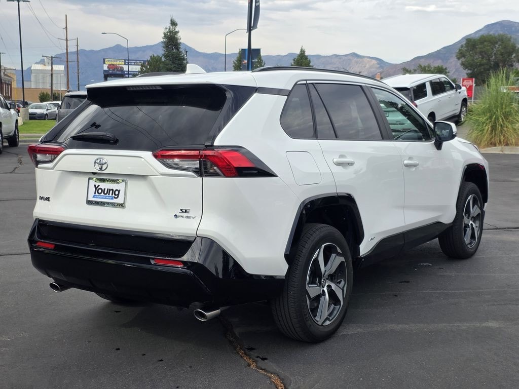 2025 Toyota RAV4 Plug-In Hybrid - Image 3