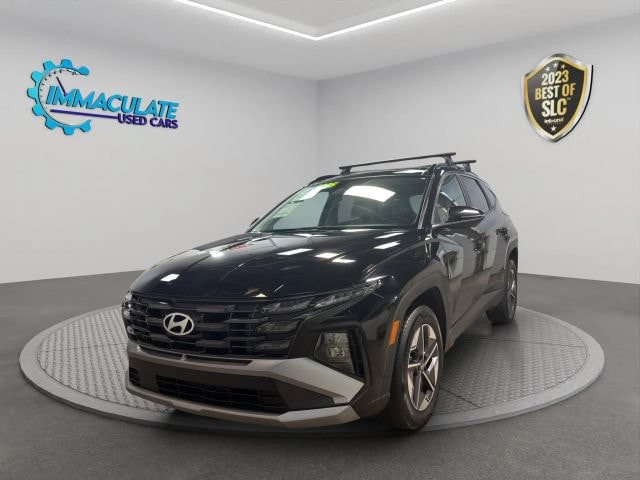 2025 Hyundai Tucson Hybrid - Image 1