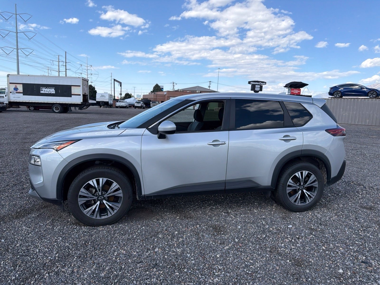 2023 Nissan Rogue - Image 1