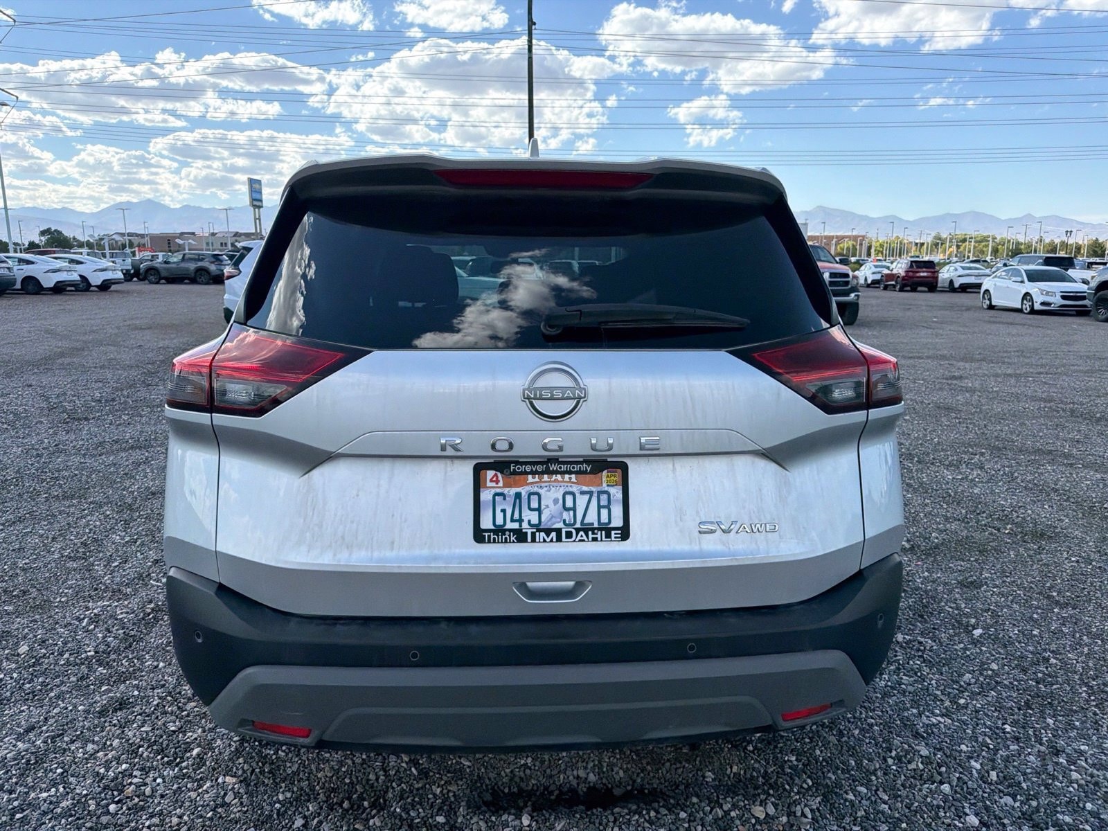 2023 Nissan Rogue - Image 3
