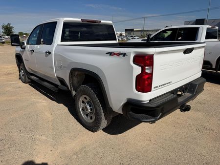 2024 CHEVROLET Silverado HD Work Truck - Image 3